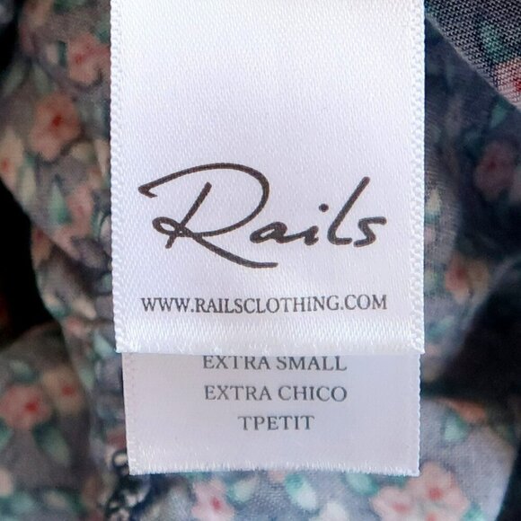 Rails Minka Navy Blue & Pink Short Sleeve V-neck Front Key-hole & Tie Romper M - Picture 13 of 16